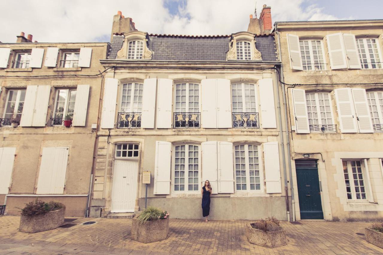 La Maison De La Liberte Studio Jules Verne Poitiers Eksteriør billede